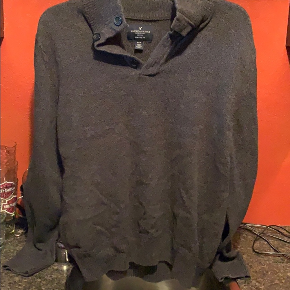 Men’s Medium Gray Sweater